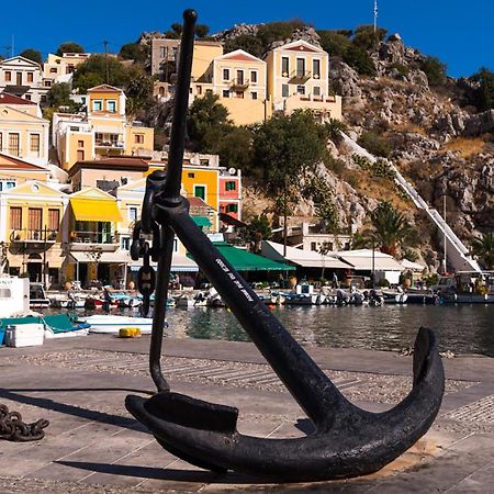 Townhall Apartment Symi Exterior foto