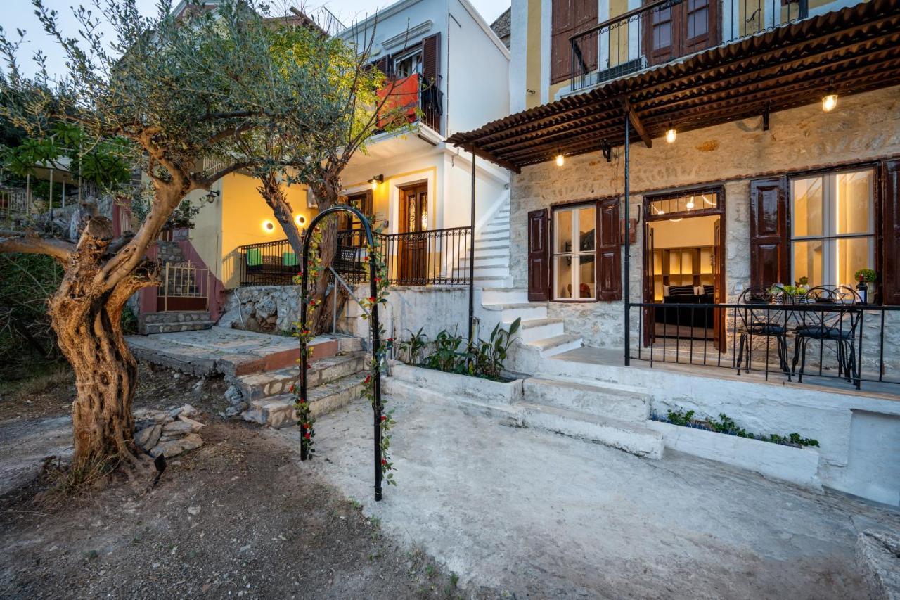 Townhall Apartment Symi Exterior foto
