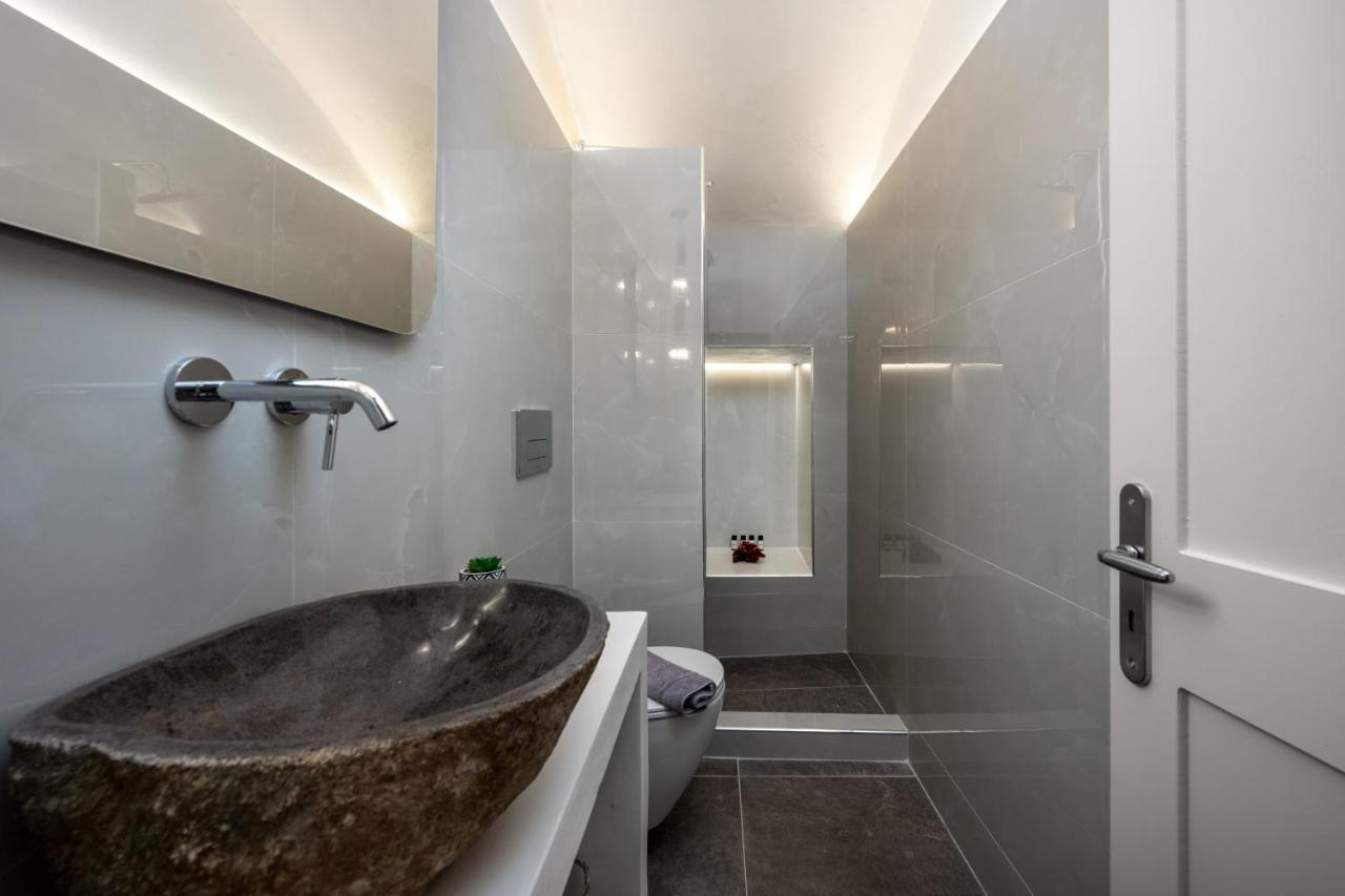 Townhall Apartment Symi Exterior foto